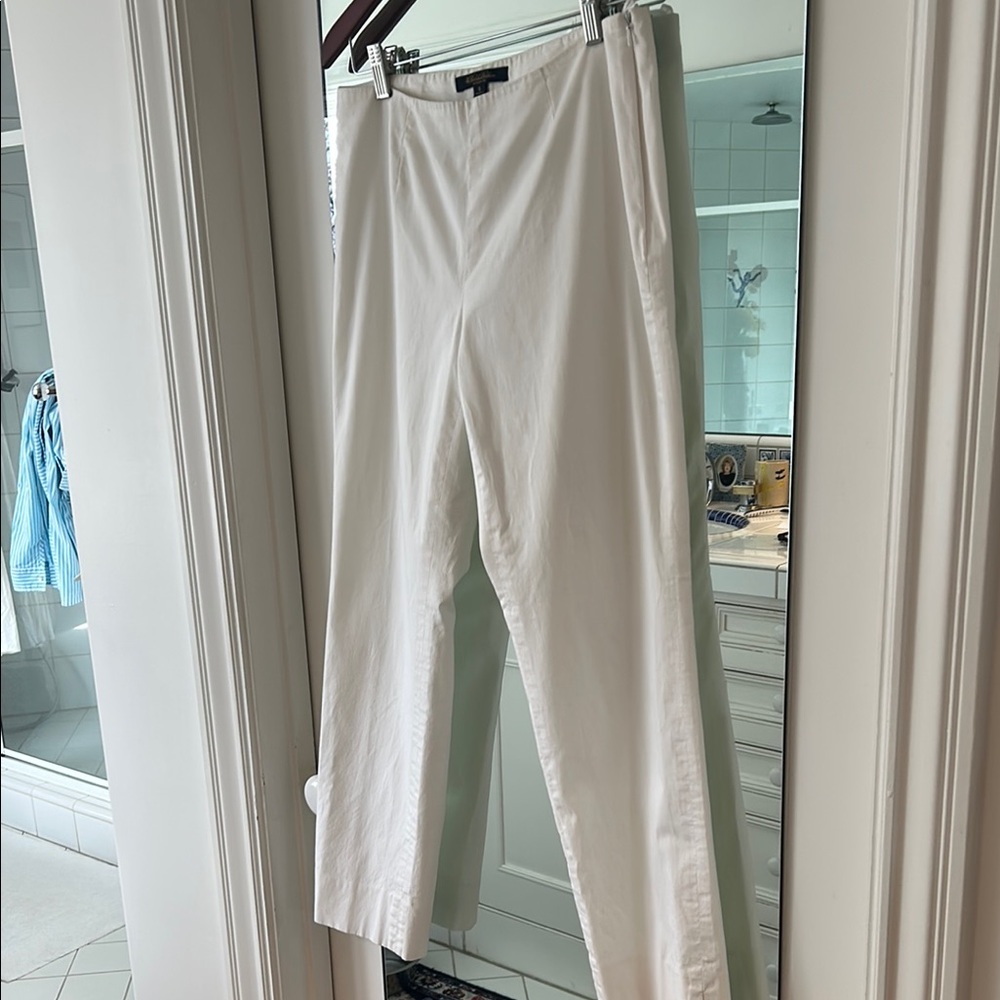 Brooks Brothers White Cotton lined side zip Straight-Leg Pants/ slit at ankle.